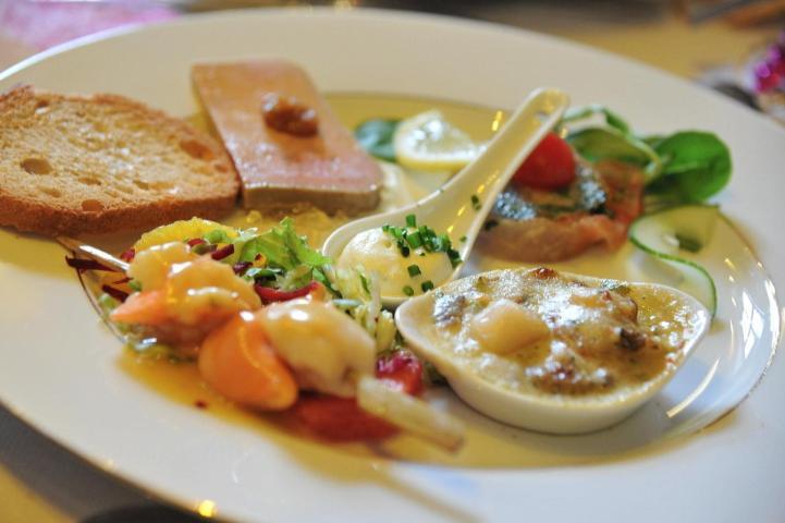 Le Relais 호텔 Saint-Quentin-les-Anges 외부 사진